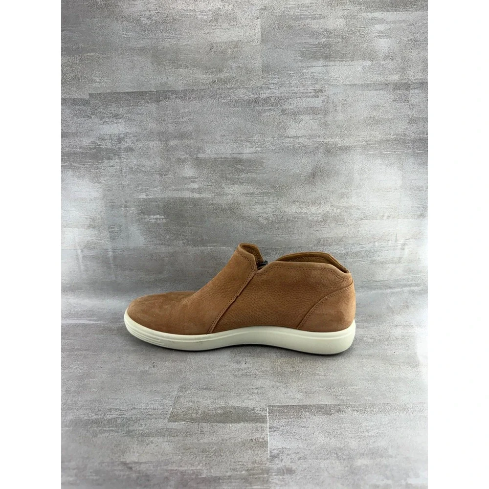 ECCO Soft 7 Tred Zip Booties Camel Brown Nubuck Leather Women Sz 8-8.5 430243